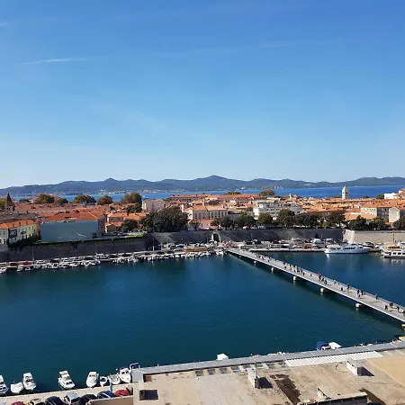 City Bridge Апартаменты *